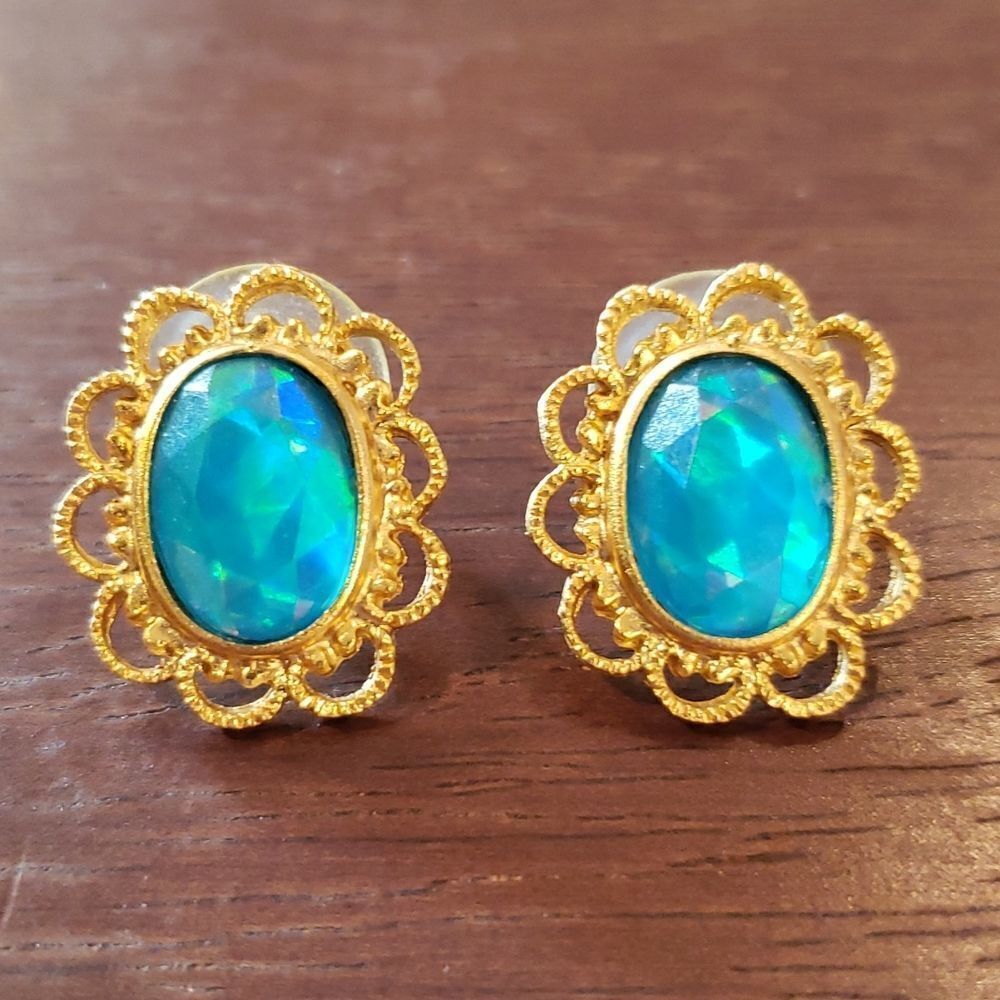 Dazzling Faceted Blue Goldtone Stud Earrings